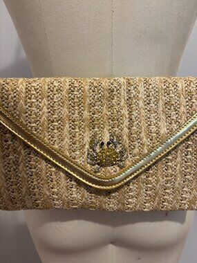VINTAGE NINE WEST SUMMER CLUTCH